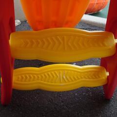 【お話中です】室内滑り台の画像