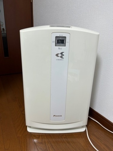 DAIKIN 加湿空気清浄機MCK70N-W (やす) 川口の季節、空調家電《空気