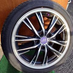 車のパーツ タイヤ、ホイール