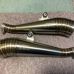 トライアンフボンネビル用スリップオンマフラー