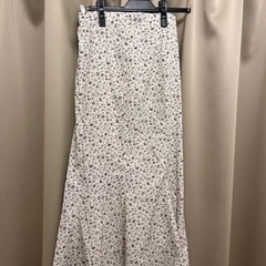 グレイル　花柄マーメイドロングスカートの画像