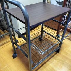 キャスター付きワゴン家具 オフィス用家具 机