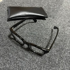 ファッションメガネ ケース付き ブラック の画像