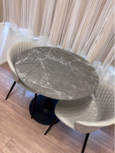 2023年購入　ダイニング　丸テーブル　イス　セット