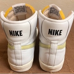☆NIKEナイキ☆　BLAZER MID 77 ブレーザー ミッド 77  美品の画像