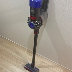 【ジャンク品】ダイソン V8 フラフィ プラス　本体+お掃除ツール  