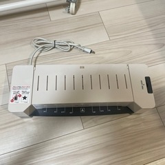 アイリスオーヤマ ラミネーター A4 LTA42E