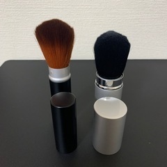 【成約済】ヘアスプレー・フエィスブラシ・クッションファンデーションケースの画像