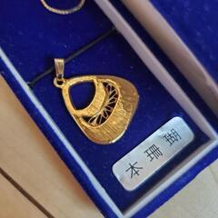 本珊瑚 ペンダントトップ ヘッドの画像