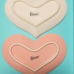 ♥ハートのお皿 ピンクと白(アイボリー)2枚セット 新中古の画像