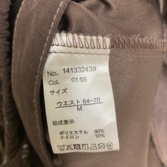 焦茶のワンピースの画像