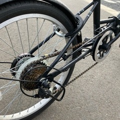 自転車 折りたたみ自転車の画像