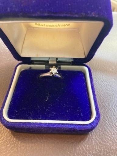 ダイヤモンド指輪