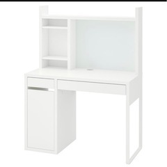 IKEA Micke 学習机
