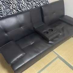 レザーソファーベッドの画像