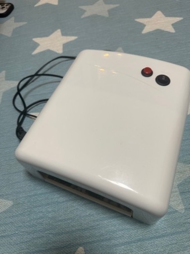 【大幅値下げ】ネイルドライヤー　LED予備2本