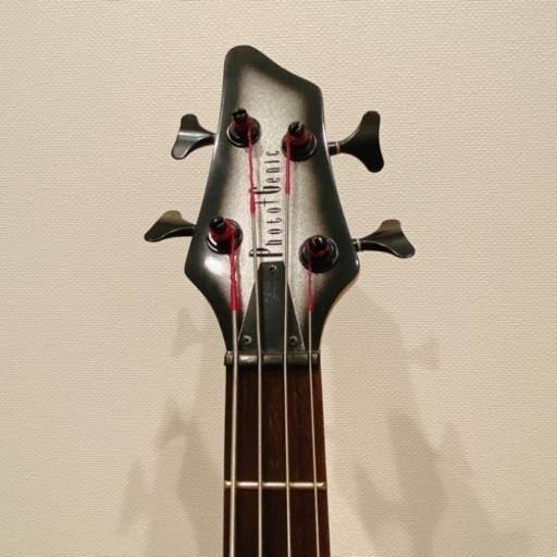 Photogenic 4弦ベースギター