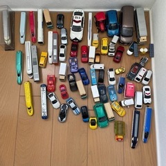 おもちゃ ミニカーの画像