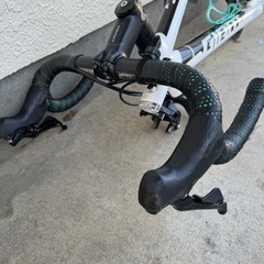 GIANTロードバイクの画像