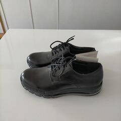 【新品未使用】黒スニーカー