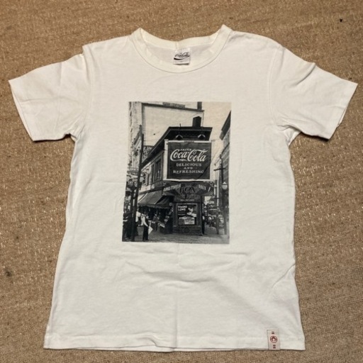美品 GU コカ・コーラ 半袖Tシャツ