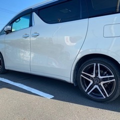 19インチ　状態良好　タイヤの溝有り　スポーク