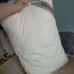 【️お譲り先決定】クッション、まくら色々の画像