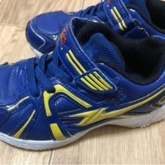 子供用シューズ　18cm 靴の画像