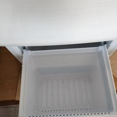 SHARP　2017年製　137リットルの画像