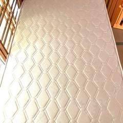 （値下げ可）マニフレックス シングル マットレス モデル246の画像