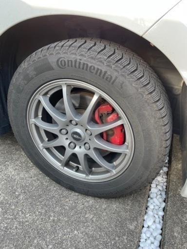 車のパーツ タイヤ、ホイール