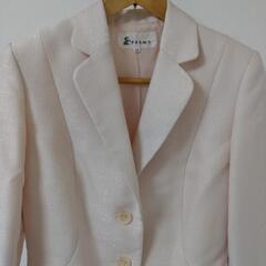 服/ファッション スーツ レディースの画像