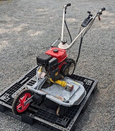 鹿児島発　オーレック　４サイクルエンジンウイングモア　WM606A