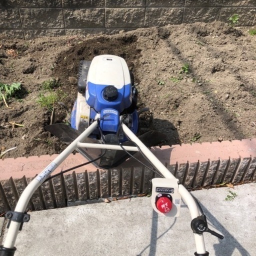 耕運機★イセキ　パンジー27　KM27　培土器　 井関農機】ミニ管理機 KM27とKFR300の比較実演☆家庭菜園☆農業女子 