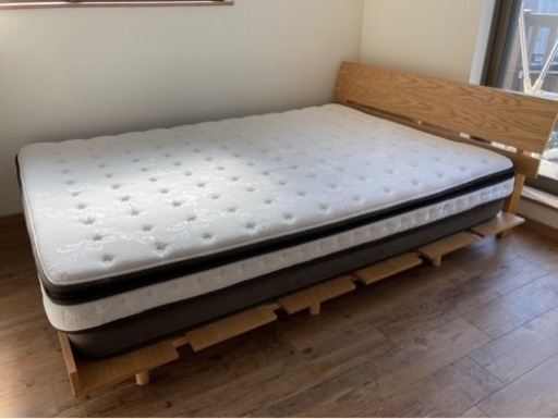 受取り日時追加！14万円で購入 ニトリ　ダブルベットフレーム+マットレス+トッパー+シーツ、ベッドパット 計5点まとめて