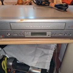 SHARP VCH220 ビデオデッキ