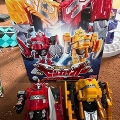 2体　機界戦隊ゼンカイジャー全界合体DX プラモデル　ジオラマ