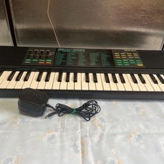 YAMAHA ヤマハ 電子キーボード PortaSound PSS-270 49鍵盤 音出し確認済 ACアダプター付属 VOICE BANK 中古品 ③の画像