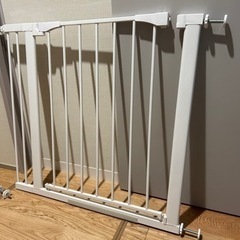 カトージ　ベビーゲート　10cm拡張フレーム付き