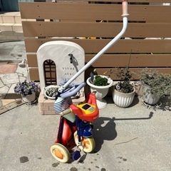 折りたたみ三輪車の画像