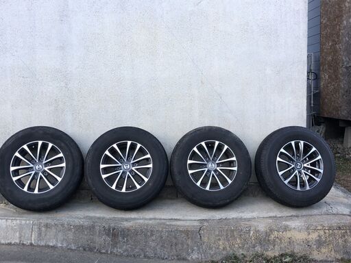 ブリジストン夏タイヤ４本セット　195/80R15