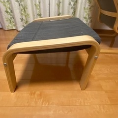 IKEA POÄNG ポエング パーソナルチェア＆オットマン　グレーの画像
