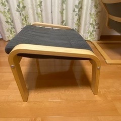 IKEA POÄNG ポエング パーソナルチェア＆オットマン　グレーの画像