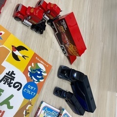 おもちゃ　絵本の画像