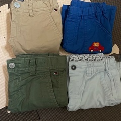 子ども服、靴の画像