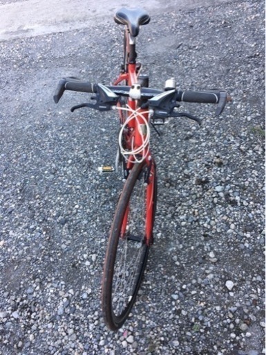 クロスバイク赤