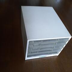 事務用整理引き出しの画像