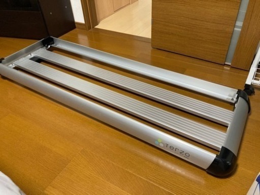 TERZO EA309 ルーフラック ロング シルバー 外寸：150ｘ50ｘ8.6cm