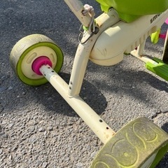 自転車 三輪車の画像