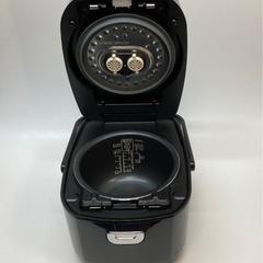 アイリスオーヤマ　圧力IHジャー炊飯器　RC-PA30-B　の画像